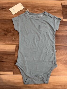 NWT Kyte Baby dusty blue crew neck tee bodysuit
